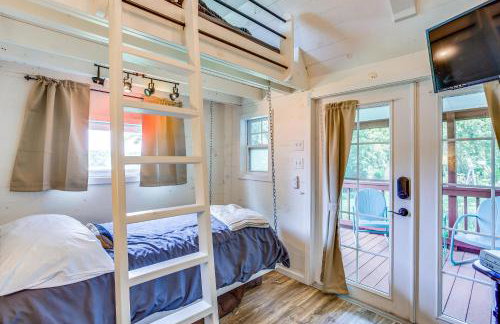 Lake Holbrook Waterfront Vacation Rental w/ Dock! - Foto 13