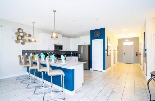 Stunning 9 Bd Single Family w/ Pool @ Champions Gate 1508 - Photo 20