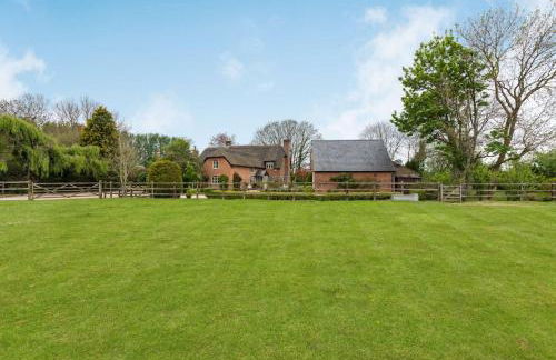 Beautiful thatched country 4 Bedroom Cottage - Foto 13