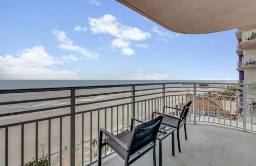 10th Floor Oasis Stunning 2BR with Spacious Private Double Balcony at The Wyndahm Ocean Walk Resort - Foto 12