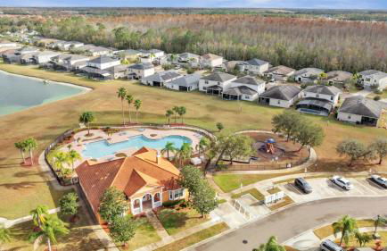 Disney Getaway Pool Gated Resort Near Parks - Foto 5