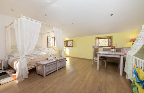 Villa Denis Village in Central Istria for 28 people pet friendly complex of 4 stone houses - Photo 34