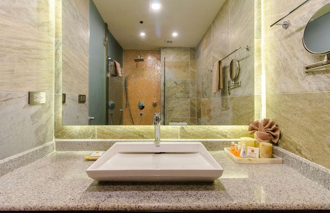 Suites Corazon - Photo 58