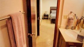 Near to OUHSC Hospitals-Garage Studio - Foto 5