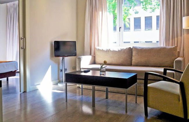 Suites Viena Plaza de España - Foto 6