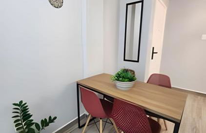 Belo Apto no Gonzaga - uma quadra da praia - Foto 15