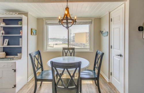 Ocean-View Balcony Carolina Beach Condo! - Foto 8