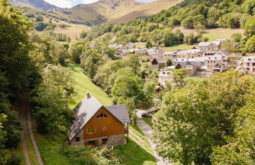 Magnifique chalet à 3km PEYRAGUDES PYRENEES LUCHON - Foto 5