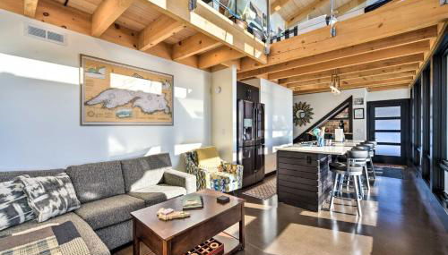 Waterfront Lake Superior Cabin Fire Pit and More! - Foto 4