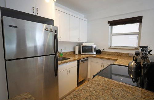 South Beach Walk to Sea Free Parking & Balcony Family & Pet Friendly - Foto 15