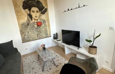 Magnifique T2 avec parking privatif proche Gare, salle de concert, centre ville - Foto 2