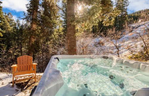 Reduced Nightly Rates! Park City Cabin, Hot Tub, Fire Pit - Sleeps 14 - Photo 6
