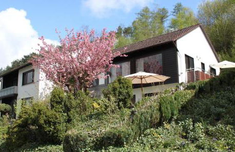 Ferienwohnung "Kirchblick" im Ferienhaus Blumenhain - Foto 2