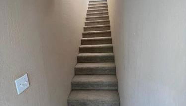 A master suite with own kitchenette and bath - Photo 4