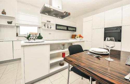 Holiday Home Villa Dalmacija by Interhome - Foto 54