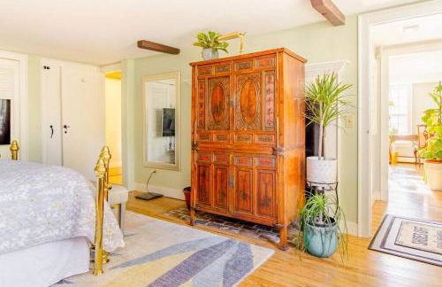 Downtown by RISD Gigabite Internet OnSite Free Parking - Foto 20