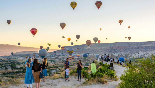 Sunrise Hot-Air Balloon Watching - Foto 5