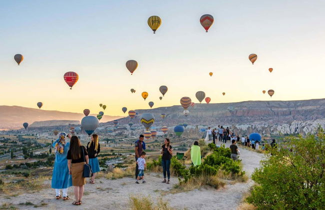 Sunrise Hot-Air Balloon Watching - Foto 5