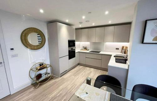 Stunning Sea View Two Bed Two Bathroom Apartment - Foto 6