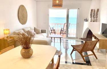 Primera Línea de Playa Increíbles vistas - Photo 7