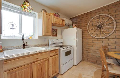 Horse Ranch Hideaway! Wickenburg Equestrian Casita - Photo 13