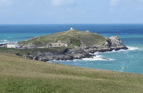 For the Shore, Fistral Beach Newquay - 2 Bed 2 bath - Private Parking with garage for 2 vehicles - Foto 16