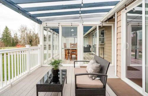 Shiny Rambler House with Spacious Solarium. - Foto 7