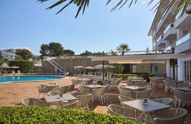 Grupotel Alcudia Suite - Photo 37