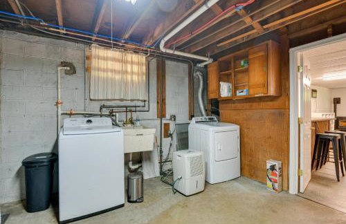 Pasadena Hideaway with Game Room and Fire Pit! - Foto 31