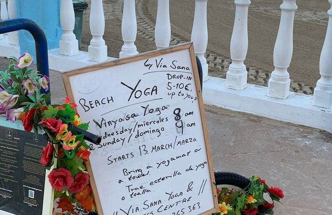 Comfortable Spacious Family House, Large Terrace and Garden, Beach and Bars - Foto 21