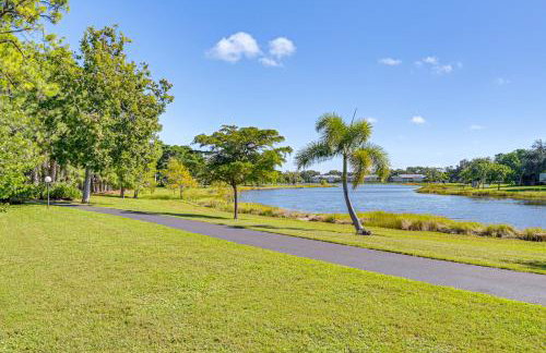 3 Mi to 5th Ave South Quiet Getaway with Garden - Foto 27