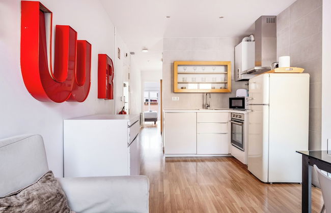 AinB Barcelona Sants Apartments - Photo 69