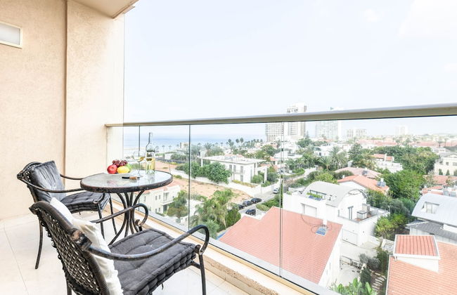 Herzliya Seaside Charming Home by Sea N' Rent - Foto 12
