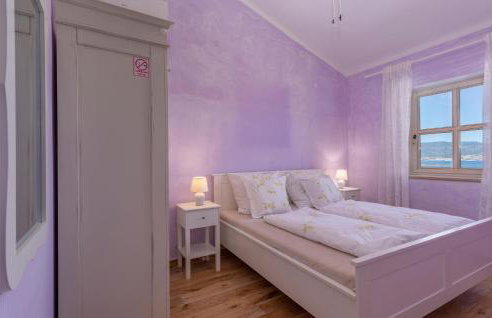 Stunning Home In Malinska With Wifi - Photo 30