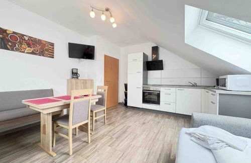 STB114 moderne Monteurwohnung - Foto 1