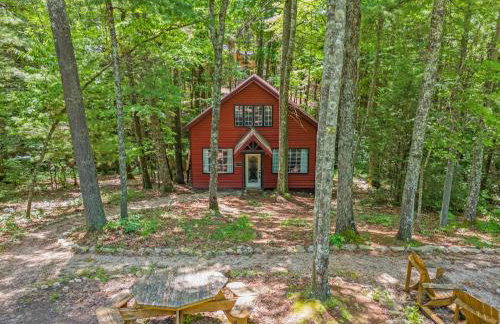 Private RRG Cabin with Game Room & Views - Foto 3