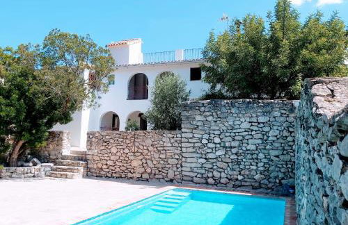 CASA NICOLE Naturaleza, Montañas y Piscina Privada en Alicante - Foto 1