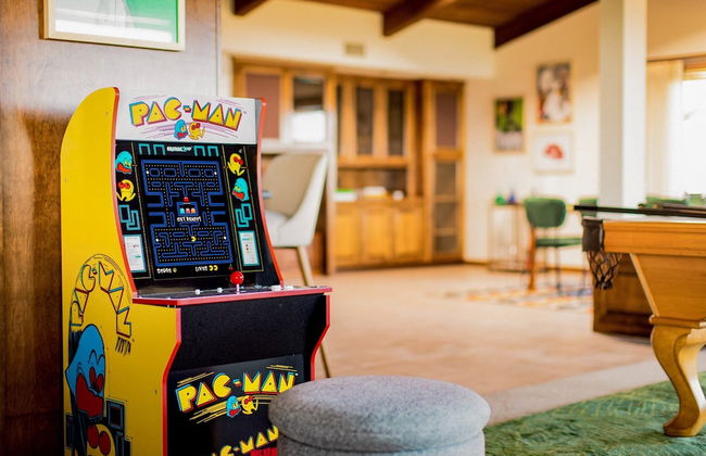 Cliffridge by Avantstay Lush Malibu Hills Estate w/ Breathtaking Ocean Views - Photo 21