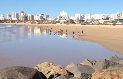 Beach & Sea Apt, Fast WIFI, Airco, Private Parking and Pool - Foto 32