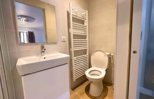 Le Cocon - Netflix/Wifi Fibre - Séjour Lozère - Foto 18