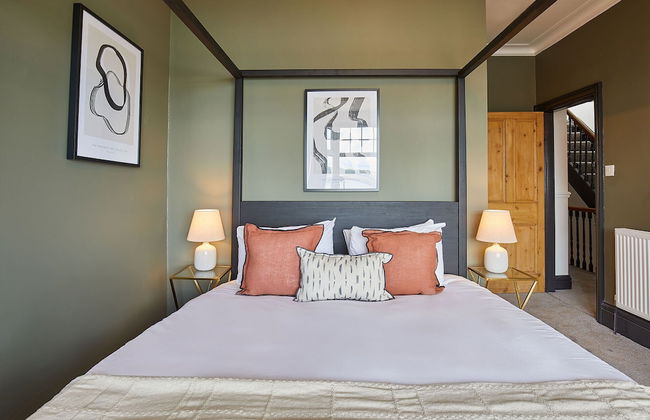 Host Stay Raven House - Photo 18