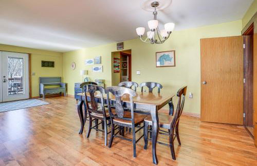 Delton Lake House with Boat Dock Fish, Swim and More! - Foto 7