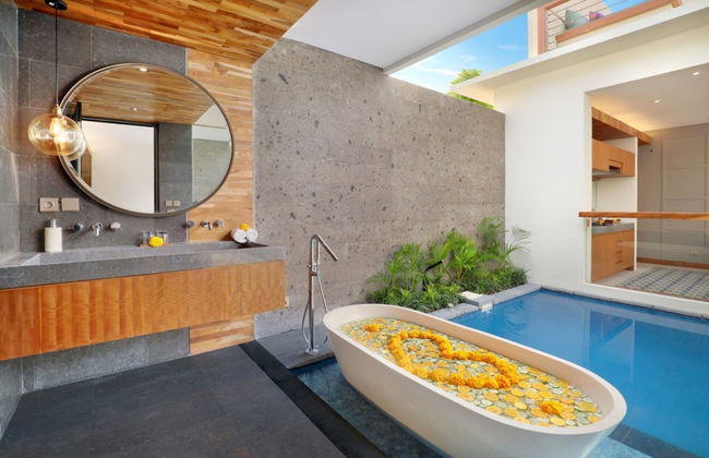 Ayona Villa Seminyak by Ini Vie Hospitality - Photo 50