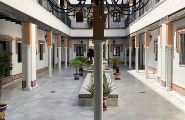 Rialto céntrico patio sevillano - Foto 1