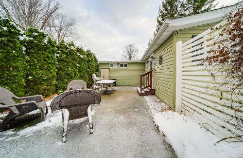 Walk to GOTL strip! Family cottage with laundry - Foto 23