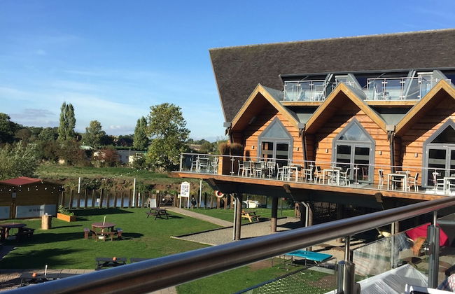 Beautiful 2-bed Caravan in Stratford-upon-avon - Foto 23