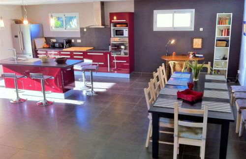 Villa Moderne à Vagnas: Piscine Chauffée, 6 Pers, Proche Vallon Pont d’Arc - FR-1-382-176 - Foto 6