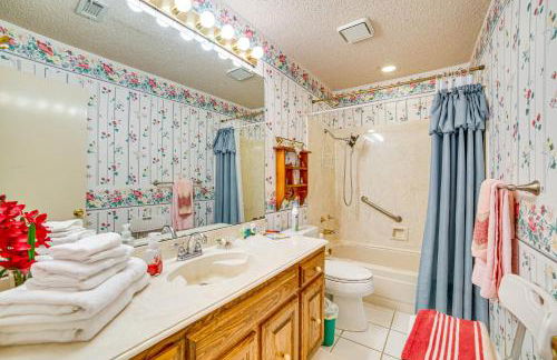 Pet-Friendly Home with Pool - 8 Mi to Central Plano! - Foto 18