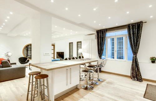 Just Renovated 138m2 On The Seine - Foto 3