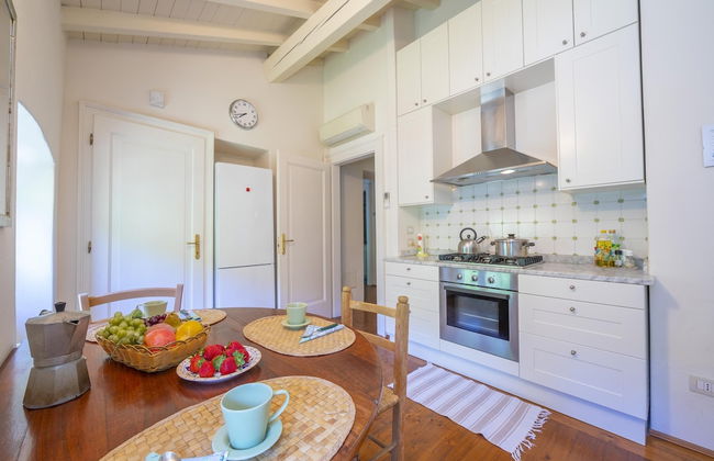 Villa Faccioli Deodara With Shared Pool - Foto 14